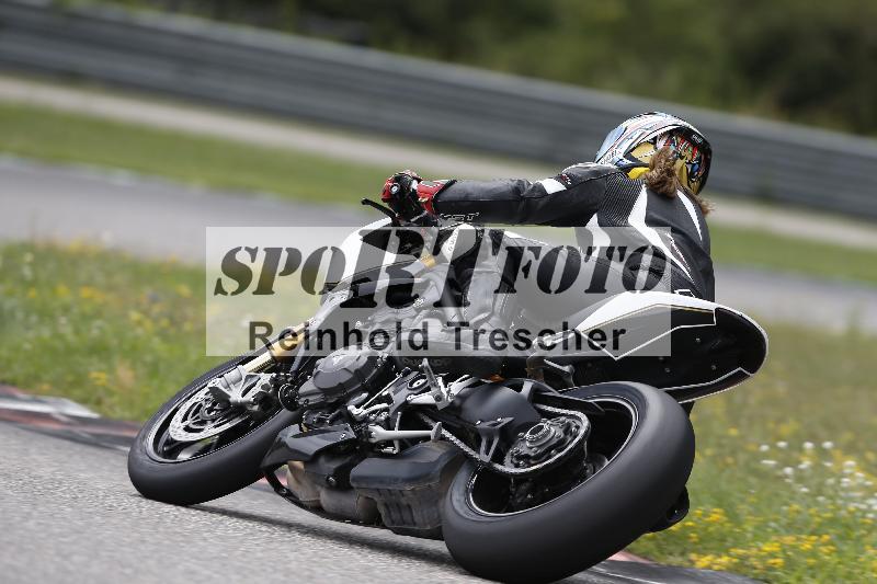 /37 28.07.2025 Dunlop Ride und Test Day ADR/Einsteiger gruen/64